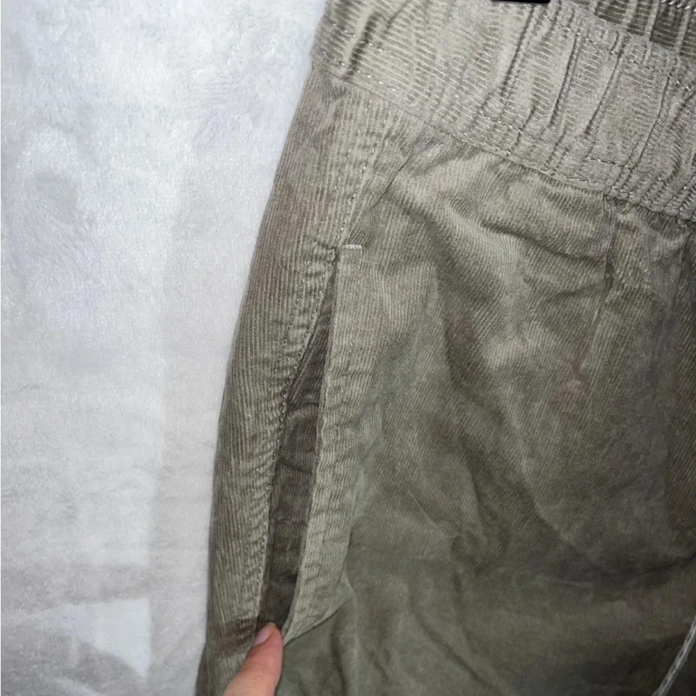 Vuori Olive Green Cargo Shorts